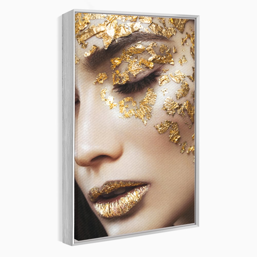 Tablou canvas cu portret feminin cu aplicatii aurii, in rama de aluminiu argintiu